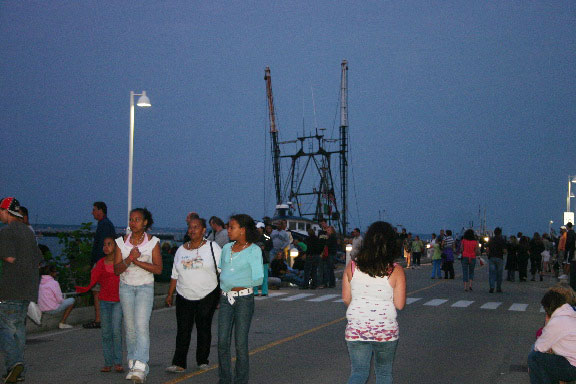 Provincetown Fireworks, 4th July, MacMillan Pier